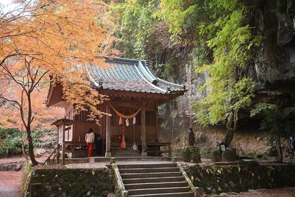 八女津姫神社